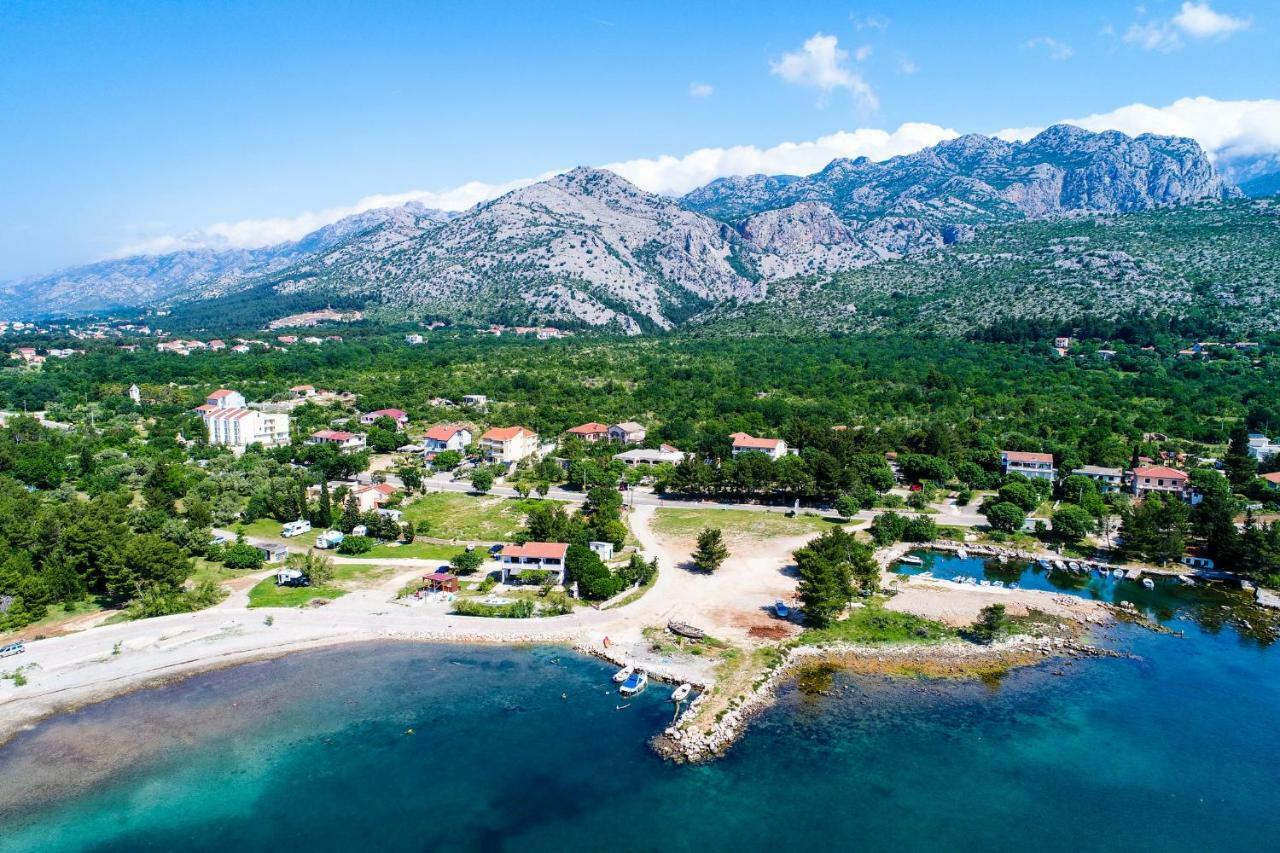 Apartmani I Sobe Dinko Starigrad Paklenica Exterior photo